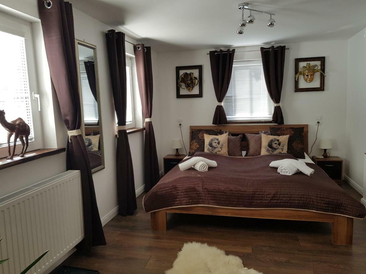 Alexandra Apartment Gersdorf